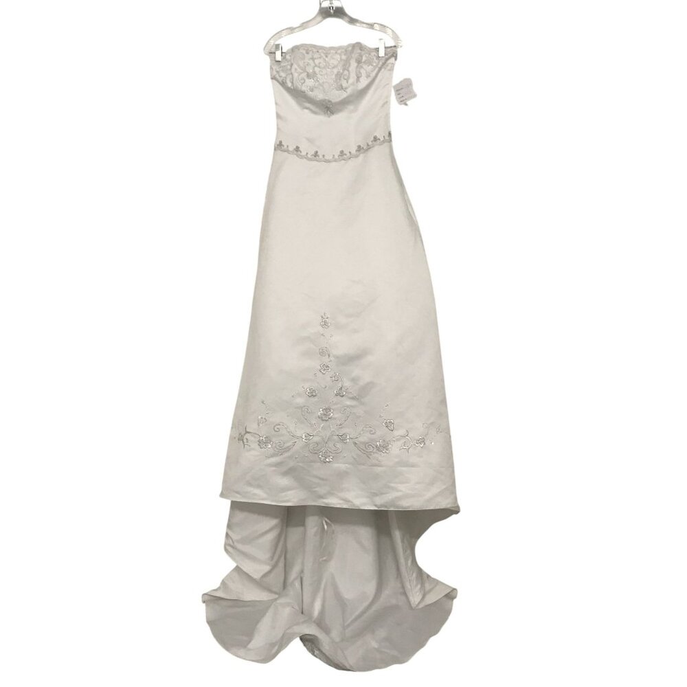 Davids Bridal Size 10 White Strapless Beaded Wedding Dress W/ Train $499